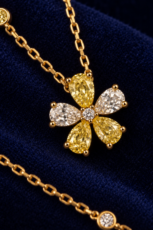 Solana Bloom Necklace