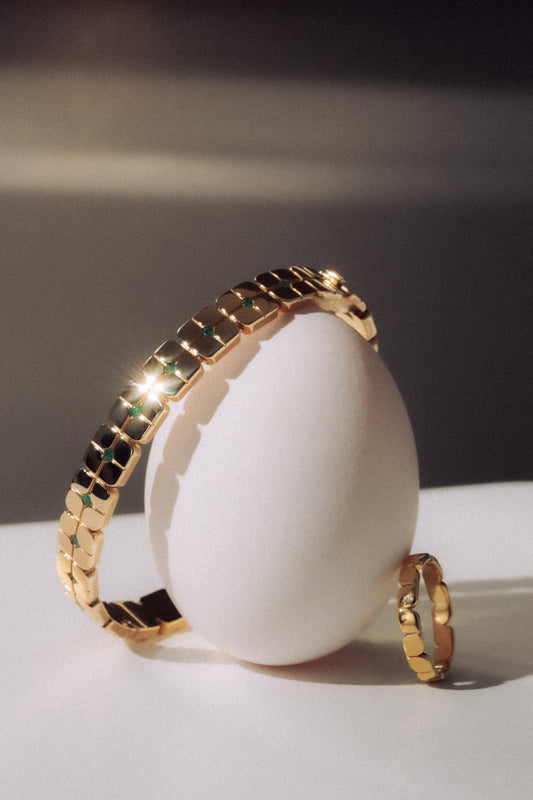 Petit Logograph Emerald Bangle