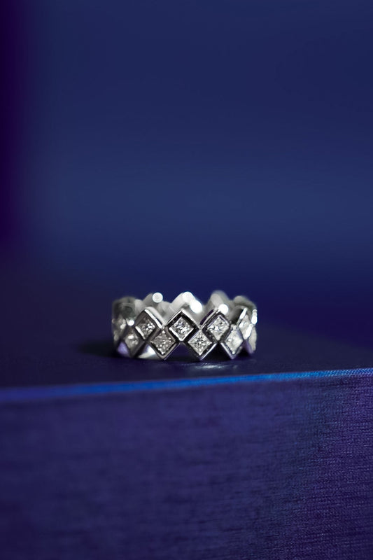 The Vertex Eternity Band